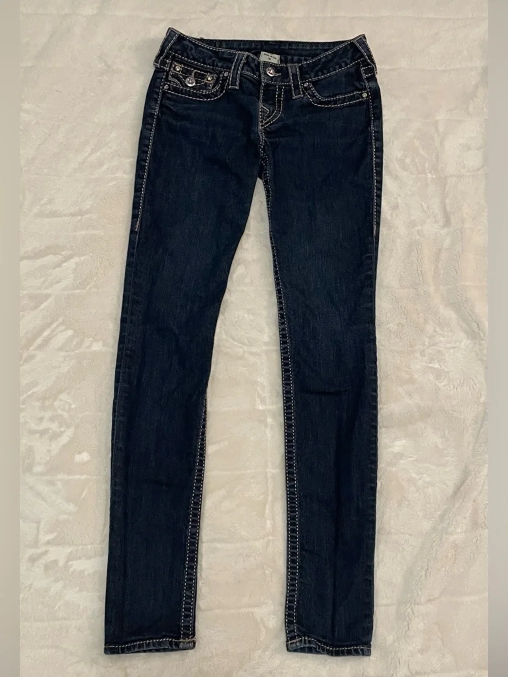 Pink contrast stitching and pink Swarovski crystals (super rare combo!!) - Picture 2 of 8